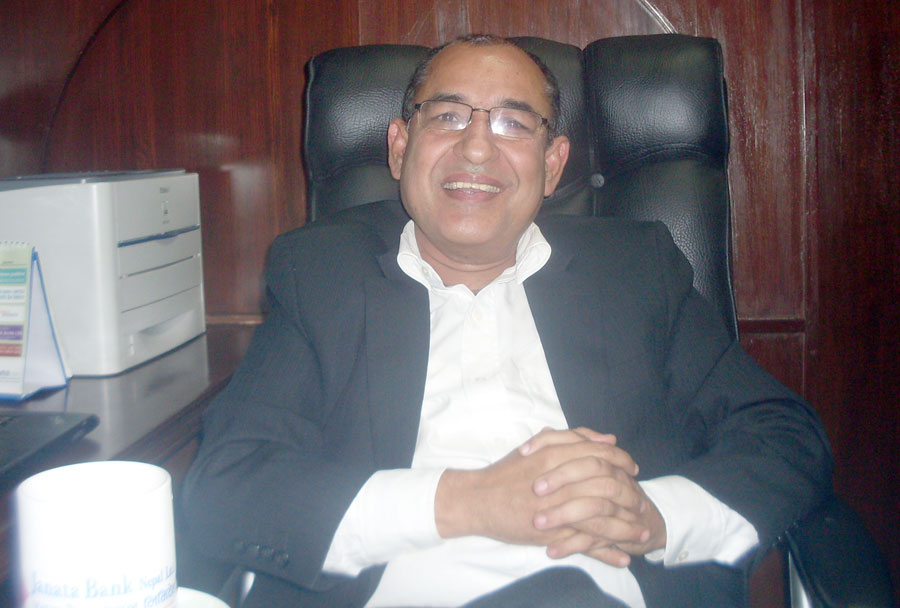 कुमार लम्साल, प्रमुख कार्यकारी अधिकृत,जनता बैंक नेपाल लिमिटेड 